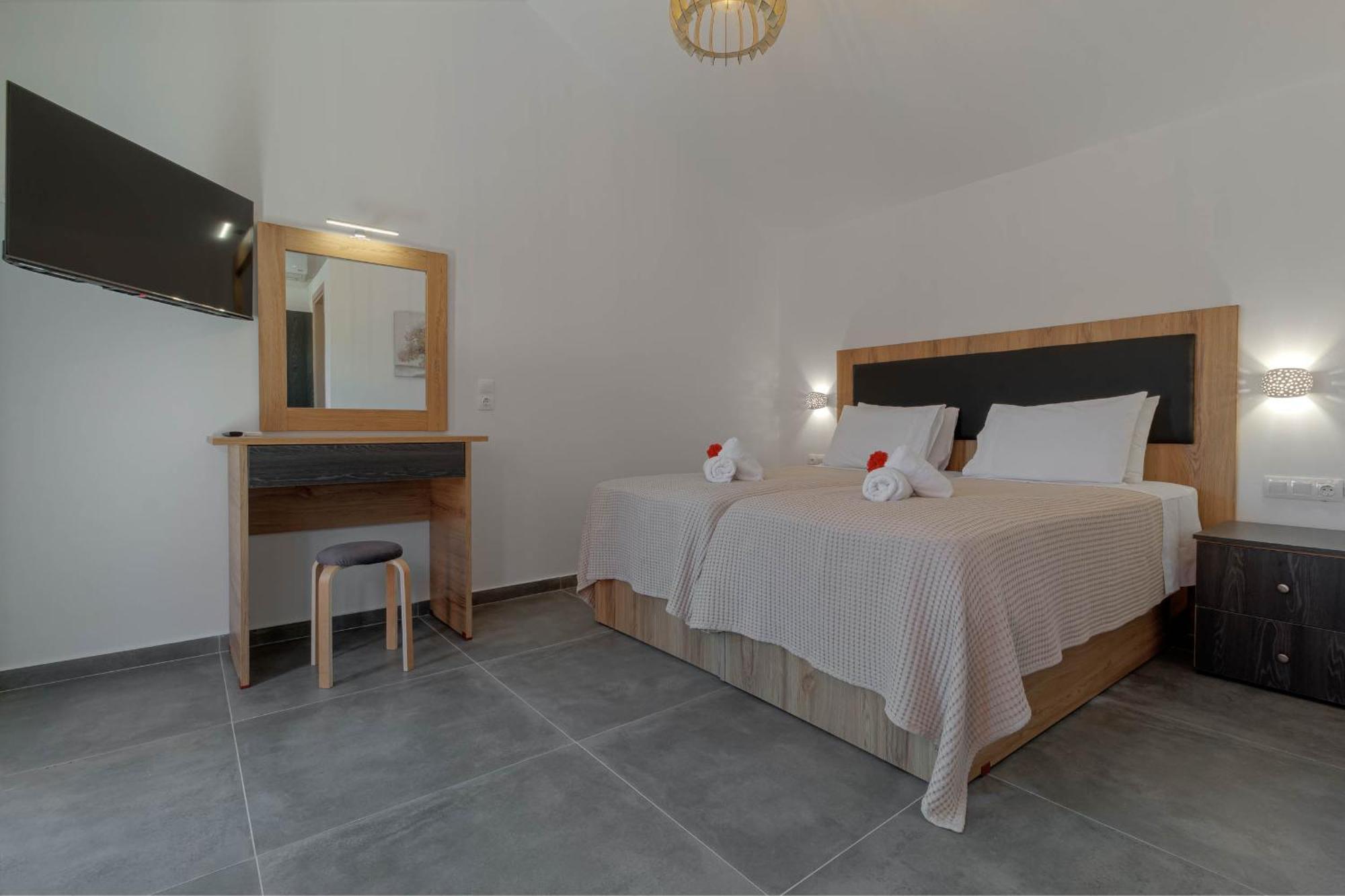 Hotel Ionian Arches Gouvia Habitación foto