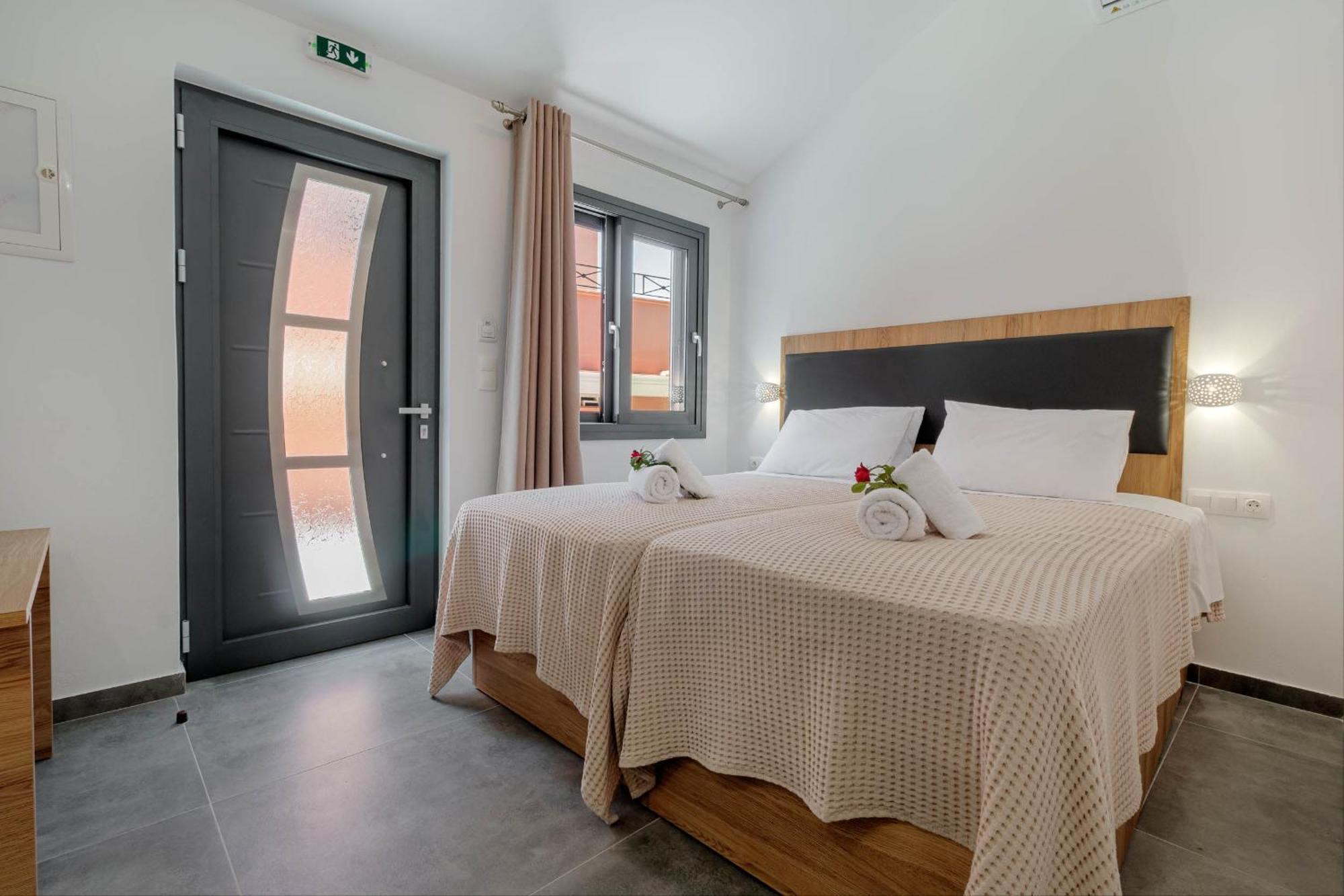 Hotel Ionian Arches Gouvia Habitación foto