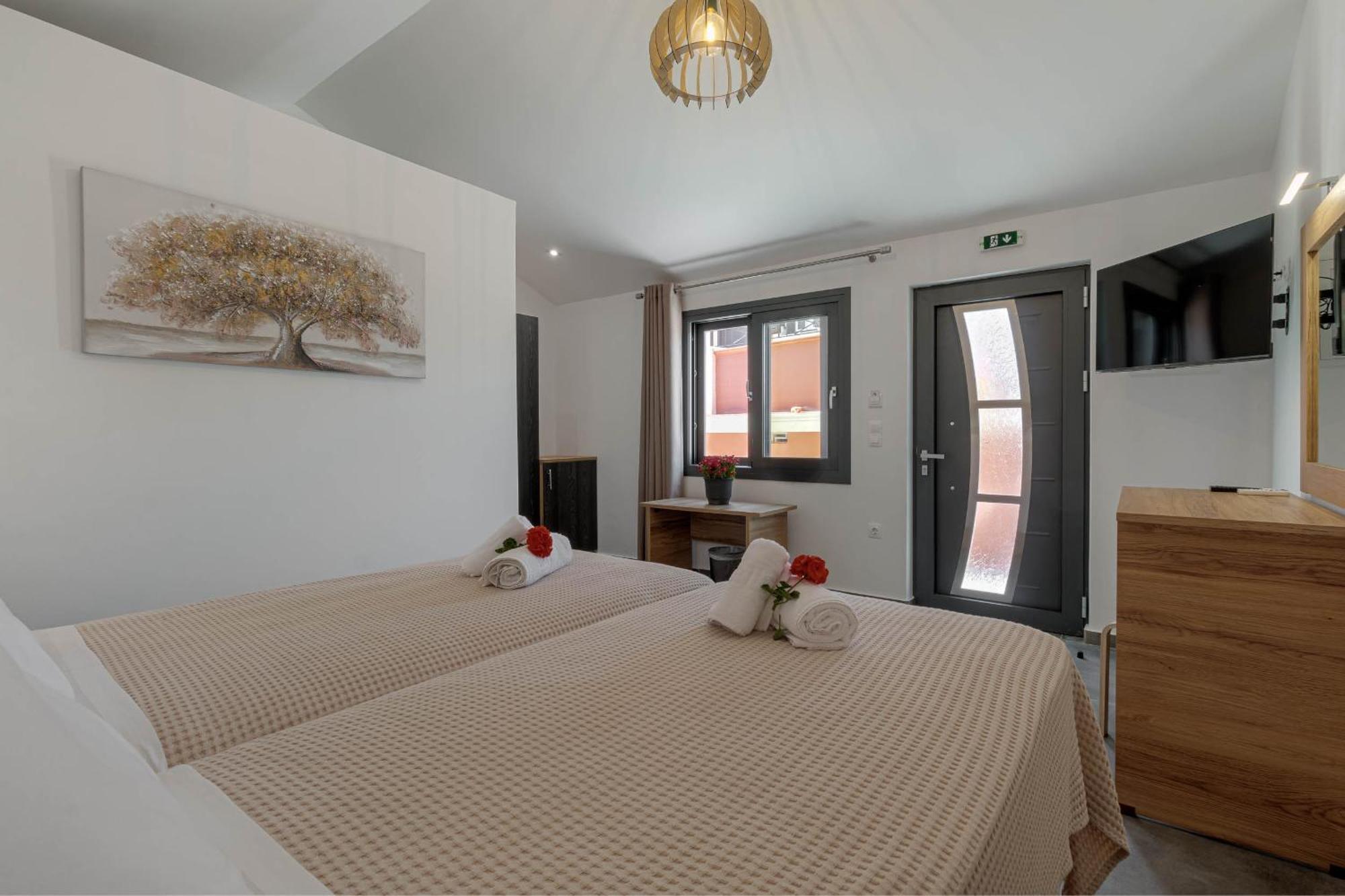Hotel Ionian Arches Gouvia Habitación foto